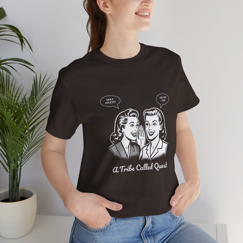 Can I Kick It? vintage 50s Housewife - hip-hop tribute (Unisex Tee)
