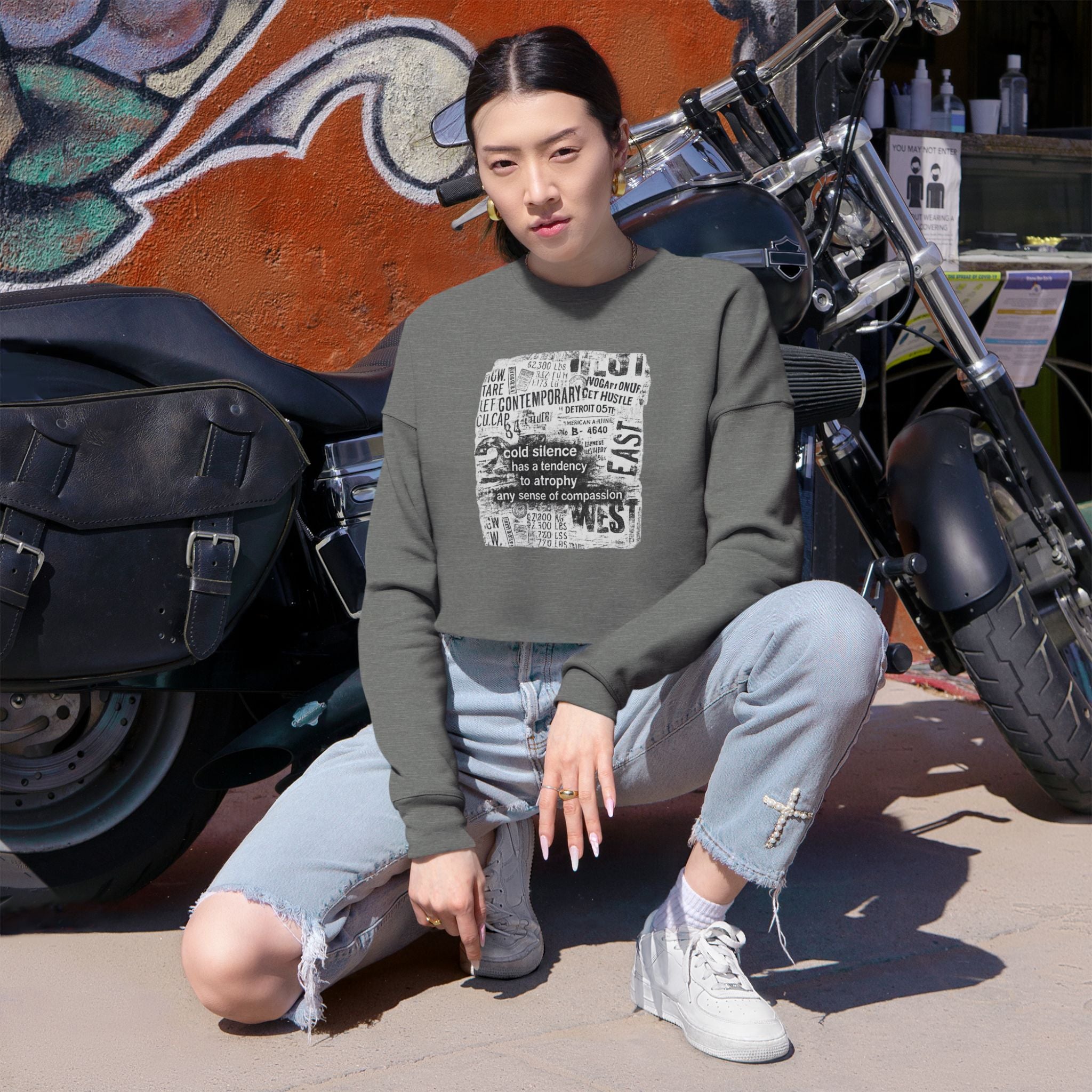 cold silence - cropped sweatshirt