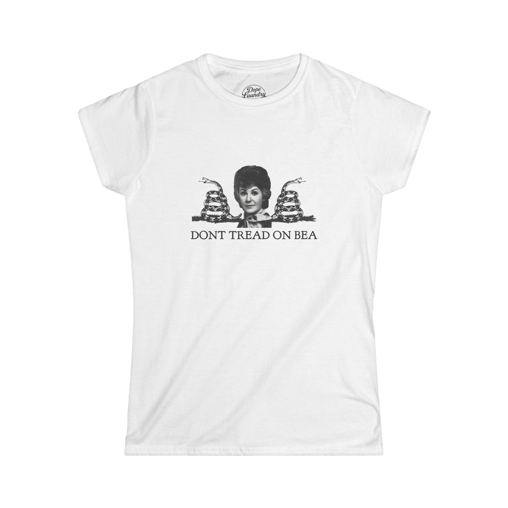 Don't Tread on Bea - Women's Grahic Tee