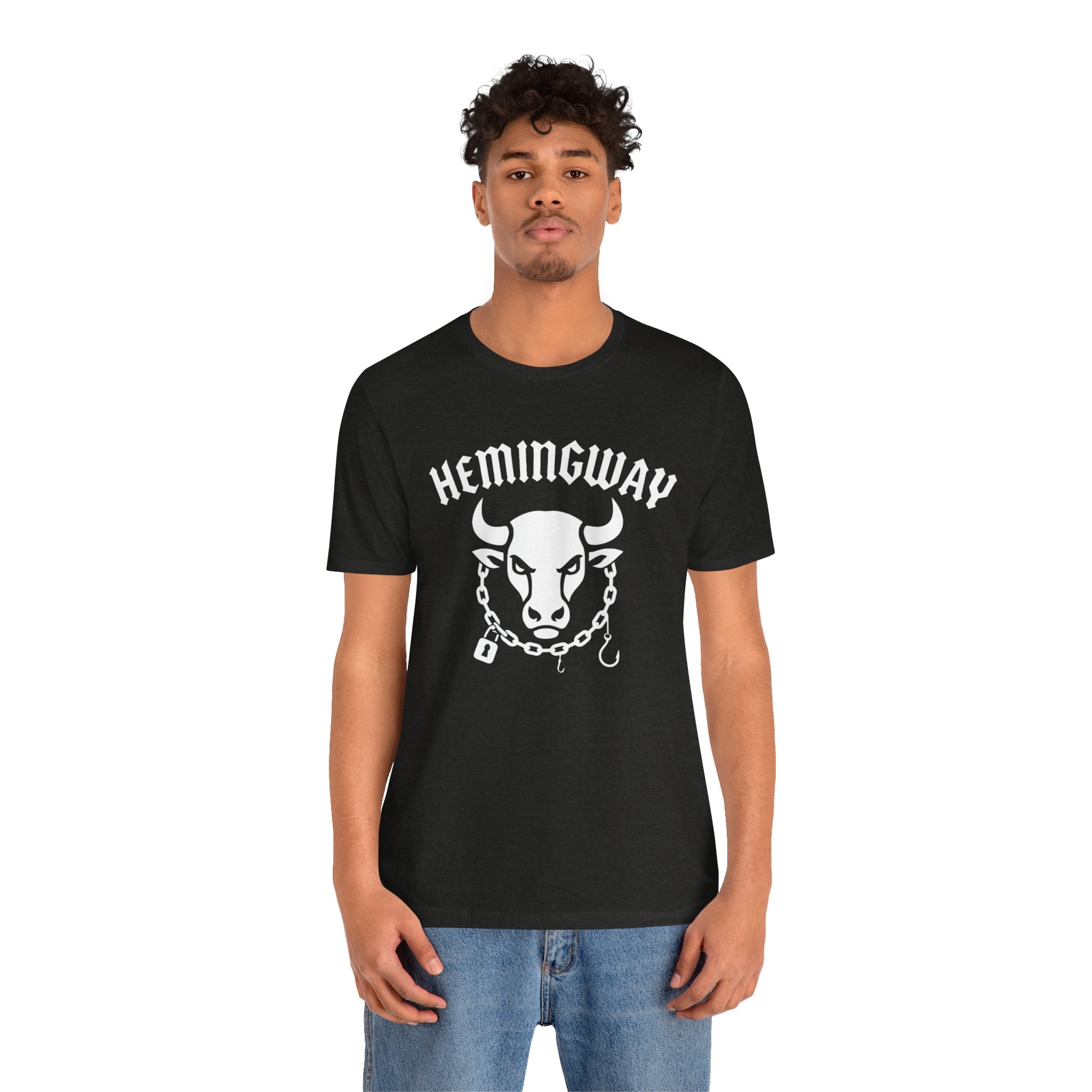 Hemingway Bull Vintage - White ink variant - Graphic T-Shirt